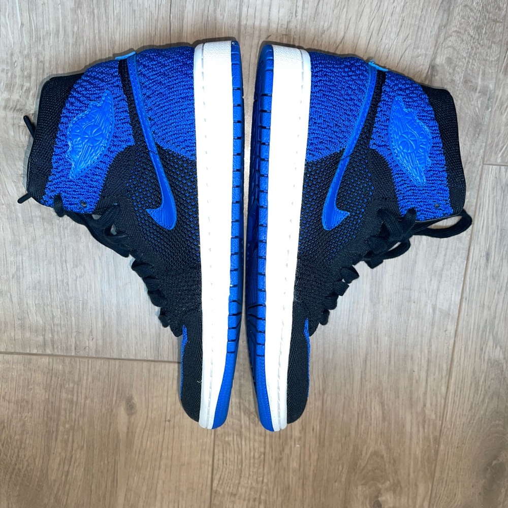 Brand New Womens Jordan 1 Royal Blue Flyknit